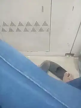 deshifuckers online show from December 16, 8:20 am