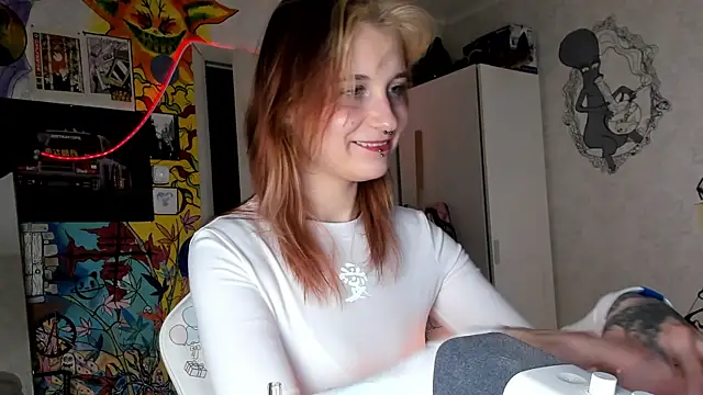 Sunny Mouse  online show from March 6, 5:00 pm