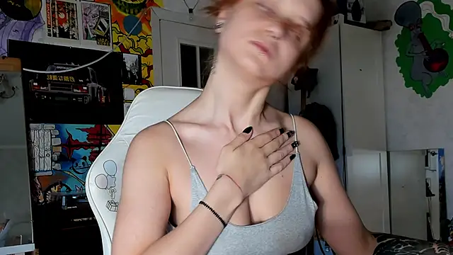 Sunny Mouse  online show from September 13, 2:39 pm