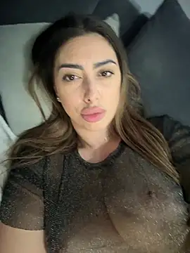 Flower Pow3r online show from March 6, 5:00 pm