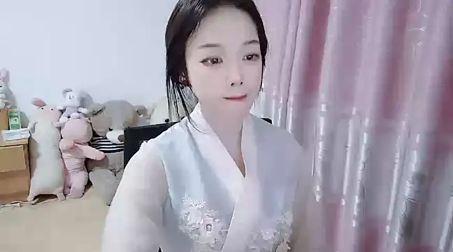 wwcc123 online show from March 11, 2:51 pm