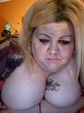 ducicsajsziii online show from December 12, 10:31 pm