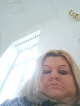 ducicsajsziii online show from December 1, 2:33 pm