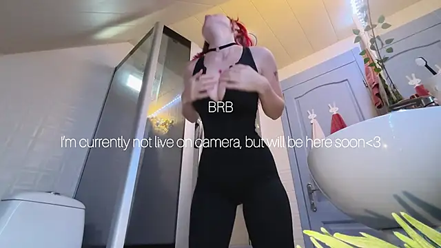 RubyLynxx online show from December 5, 6:11 pm