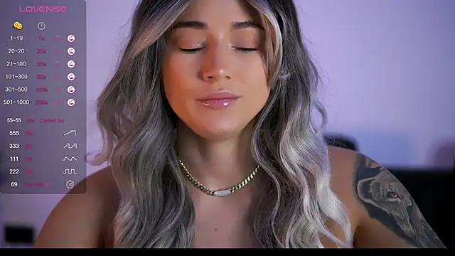 AishaCarter online show from September 10, 6:08 pm