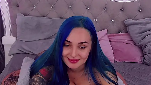 Snapshot of MeIisaLove chatting on March 11, 7:03 pm MeIisaLove online show from March 11, 7:03 pm