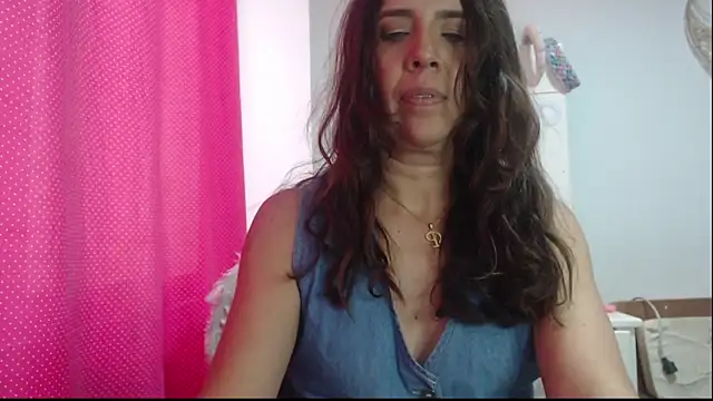 Victoria meester online show from January 10, 5:45 pm