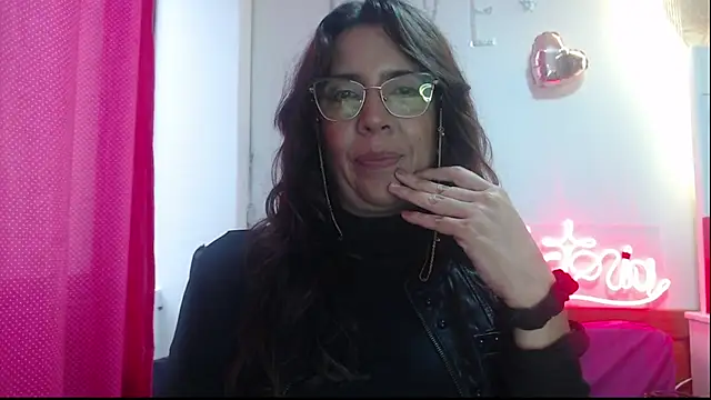 Victoria meester online show from March 19, 8:54 pm