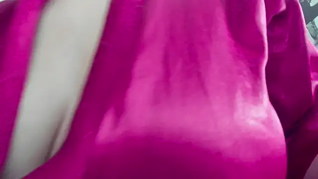 dolly zoe online show from March 12, 5:46 am