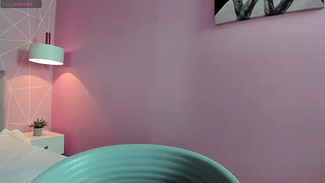 dolly zoe online show from March 20, 3:56 am