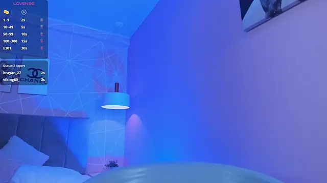 dolly zoe online show from September 11, 9:42 am