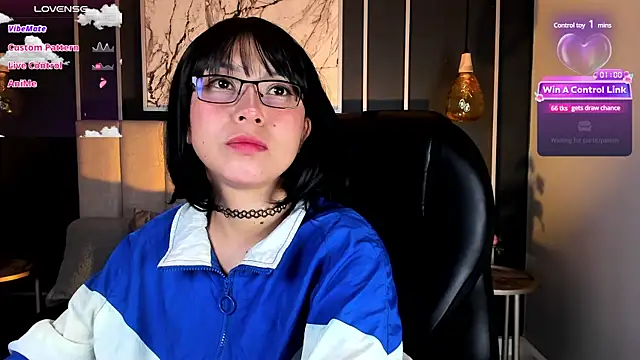 CoralineRicce  online show from December 2, 4:31 am