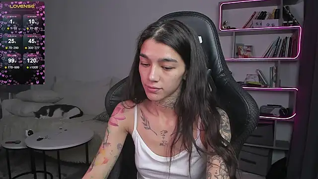 vinkitinkii online show from January 27, 10:27 am