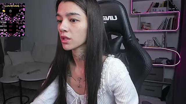 vinkitinkii online show from February 6, 6:18 am