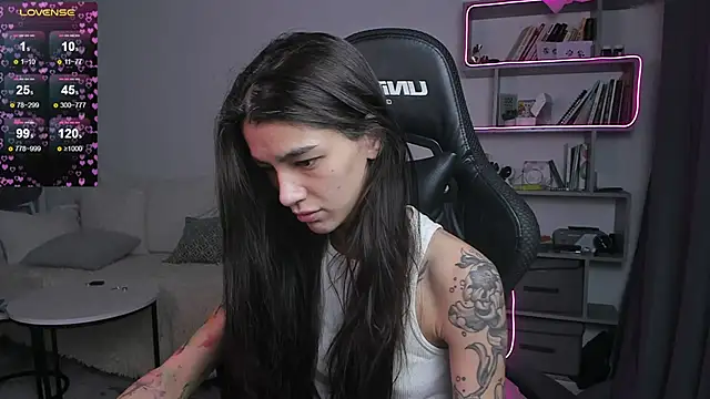 vinkitinkii online show from February 13, 7:13 am