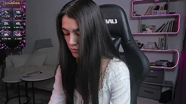 vinkitinkii online show from February 19, 6:33 am