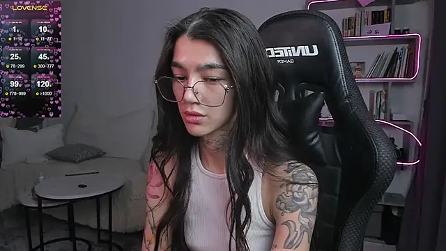 vinkitinkii online show from February 27, 9:43 am