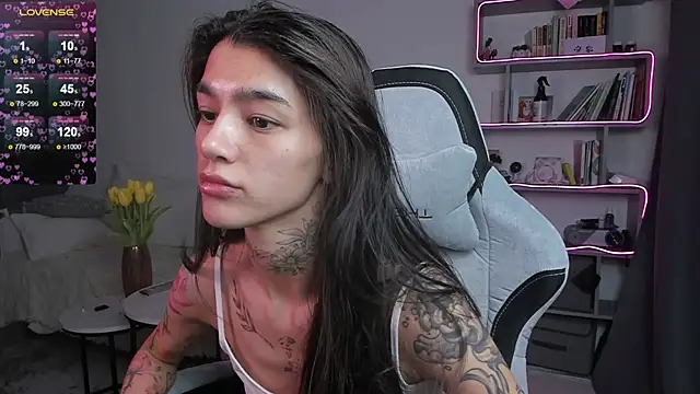 vinkitinkii online show from March 10, 9:32 am