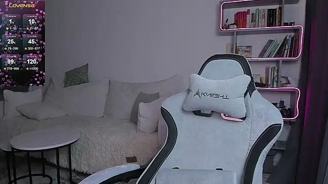 vinkitinkii online show from March 22, 6:00 am