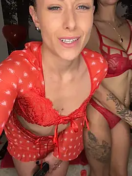 petrouchkaaa  online show from February 14, 9:21 pm