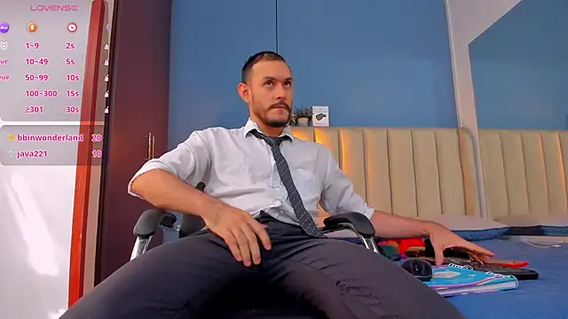 Snapshot of jeanpiere_ chatting on February 12, 2:21 pm jeanpiere online show from February 12, 2:21 pm