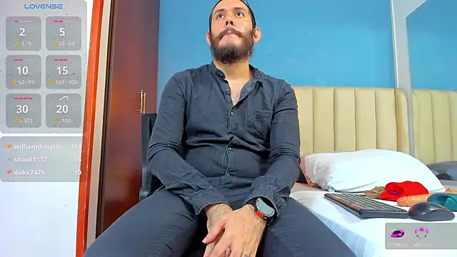 Snapshot of jeanpiere_ chatting on October 14, 2:45 am jeanpiere online show from October 14, 2:45 am