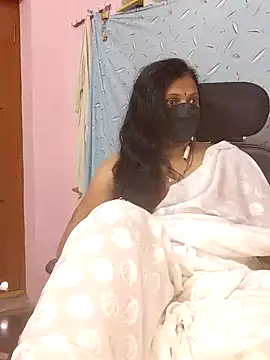 yours-kavaya online show from December 13, 3:49 am