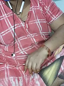 yours-kavaya online show from March 7, 6:00 pm