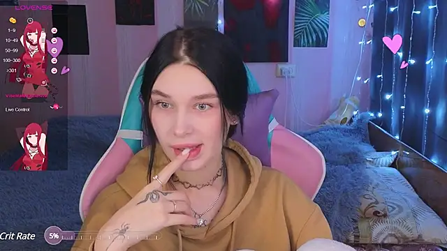 Amanda Tender online show from December 4, 9:13 pm