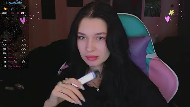 Amanda Tender online show from March 6, 10:15 pm