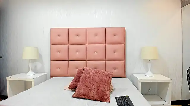 lhiamfit online show from January 20, 3:04 am