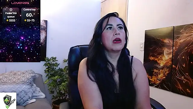 amalia brunette online show from March 8, 10:56 pm