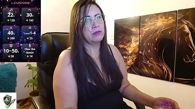 amalia brunette online show from September 19, 10:43 pm