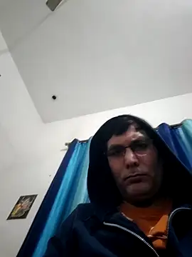 ZIMMY25 online show from November 18, 6:01 pm