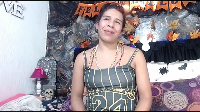 DesireDirtyTS   online show from October 6, 11:51 am