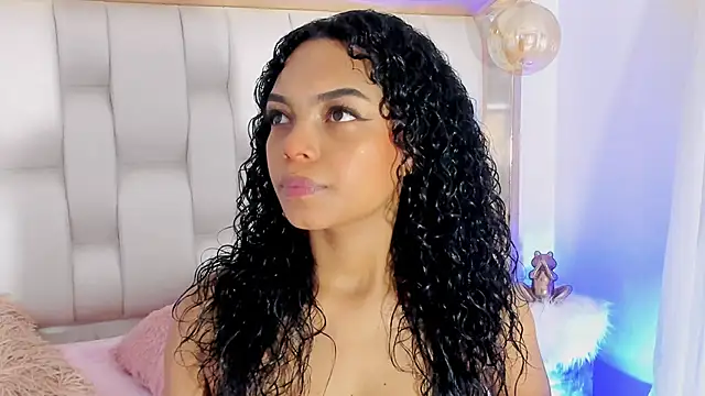 BeckyRusso online show from March 12, 12:47 pm