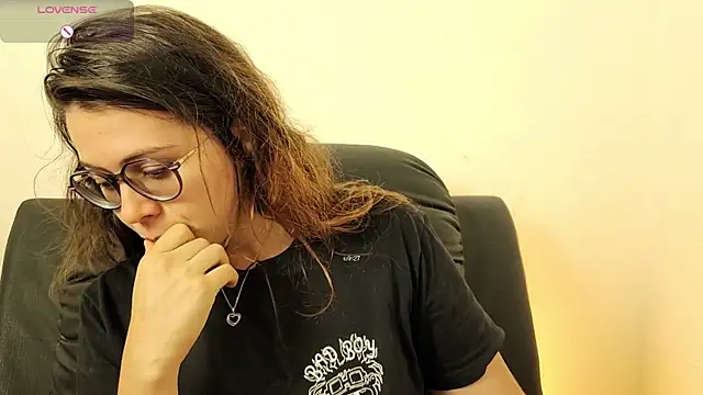 irinasweet27 online show from November 6, 1:17 am