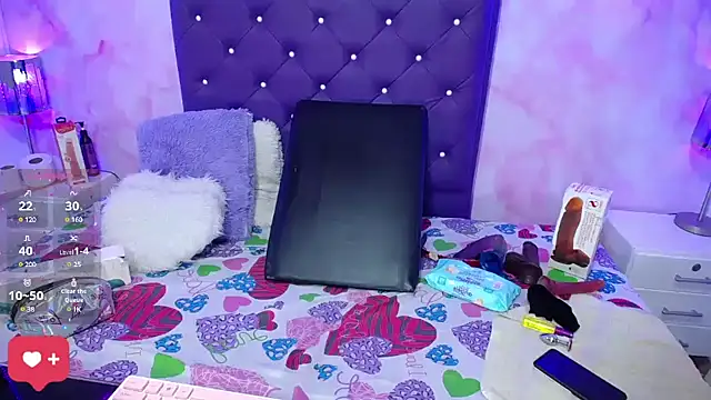 sexycandy07 online show from January 10, 3:39 am