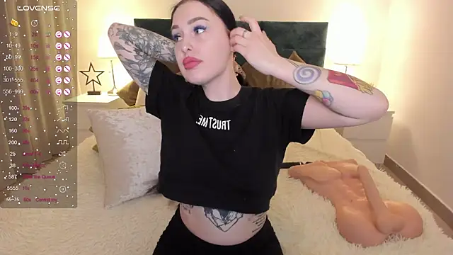 missAngellina online show from January 16, 2:51 am