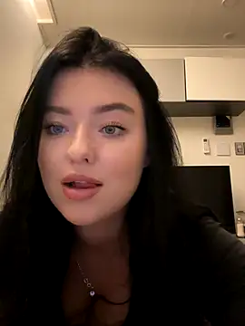 Snapshot of Angela_Fosterr chatting on October 18, 5:35 pm Angela Fosterr online show from October 18, 5:35 pm