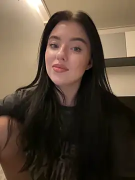 Snapshot of Angela_Fosterr chatting on December 3, 6:39 pm Angela Fosterr online show from December 3, 6:39 pm