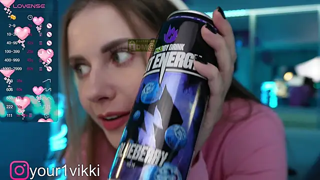 Vikki Cheese online show from December 7, 1:36 am