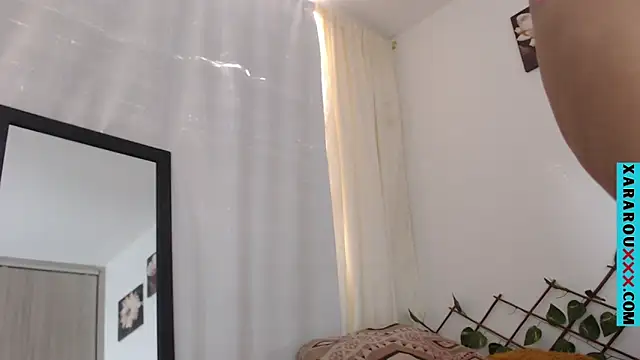 Snapshot of Latina_BigBoobs chatting on February 28, 9:12 pm Latina BigBoobs online show from February 28, 9:12 pm