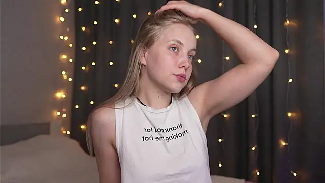  Appr0ved  online show from September 26, 5:28 pm