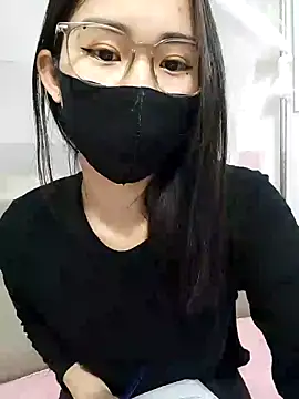 I AM NOT A SLUT online show from February 10, 7:26 am