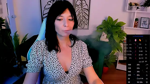 Snapshot of _Kelly__ chatting on September 13, 10:48 am Kelly online show from September 13, 10:48 am