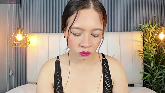 SaraRiley online show from November 27, 10:56 pm