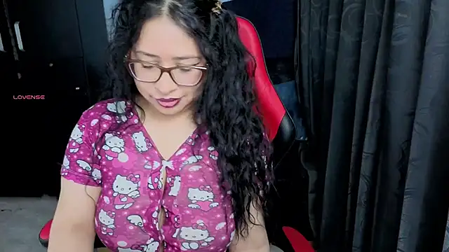 charlotee lovee69 online show from September 13, 7:41 am