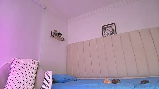 Snapshot of mollyrivera chatting on January 23, 10:33 pm mollyrivera online show from January 23, 10:33 pm