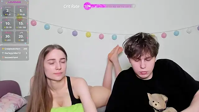 Emily and Ilumi online show from February 20, 9:31 pm